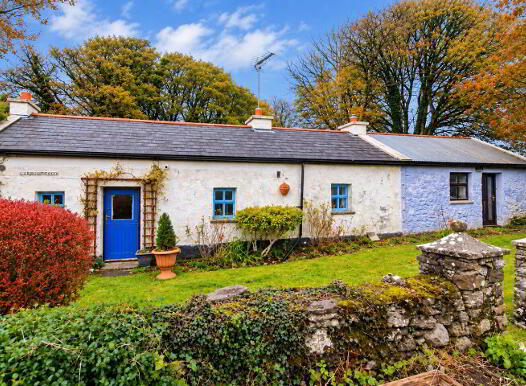 Loch Airne Cottage, Carrowneden, Aghamore, Ballyhaunis, F35YD77 photo