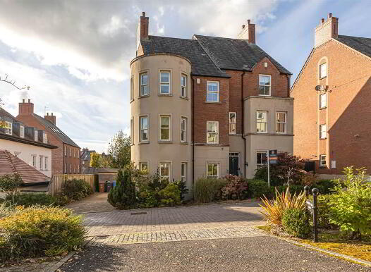 9 Danesfort Park Central, Malone, Belfast, BT9 7RE photo