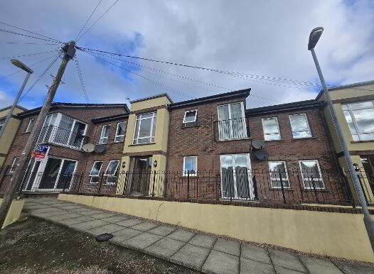 5 Meadowfields Close, Downpatrick, BT30 6GZ photo