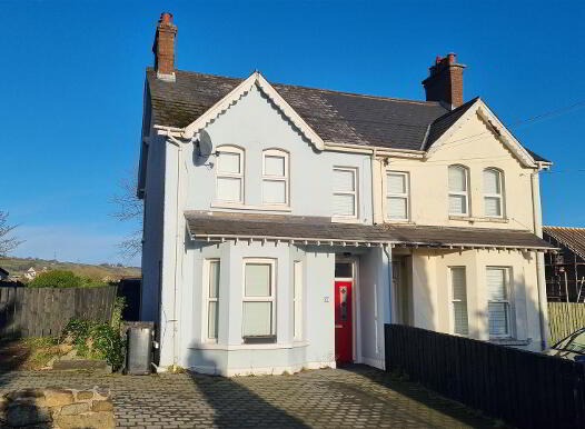 83 Woodburn Road, Carrickfergus, BT38 8PS photo
