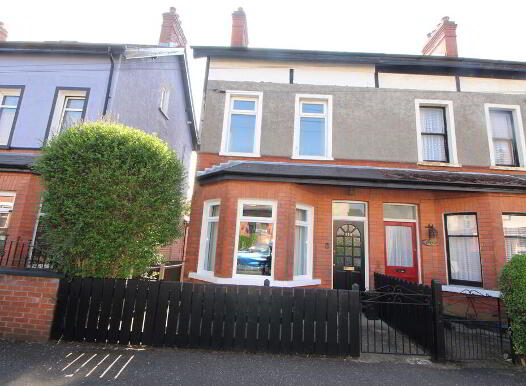 135 Henderson Avenue, Belfast, BT15 5FP photo