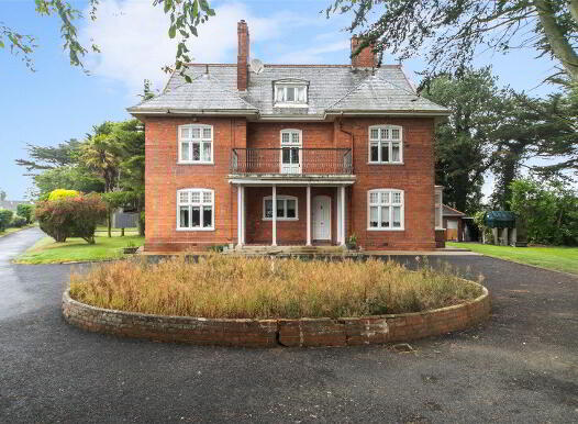 Hillcrest, 33 Greencastle Road, Kilkeel, Newry, BT34 4DE photo