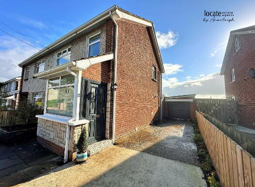 11 Lisnarea Avenue, Cityside, Derry, BT48 7SS photo