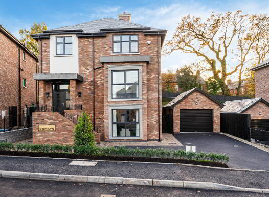 12 Cromlyn Wood, Lisburn Road, Royal Hillsborough, BT26 6TX photo