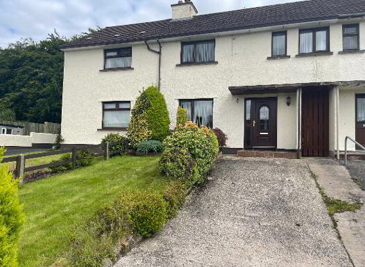 6 Queens Park, Cullybackey, Ballymena, BT42 1ED photo