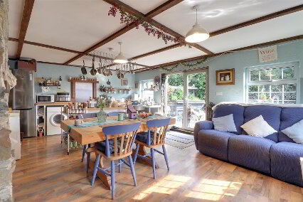 Kitchen/living/dining room