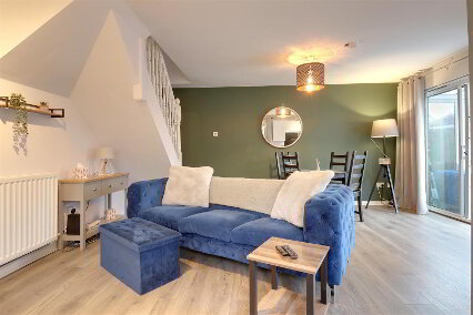 Lounge/kitchen/dining room