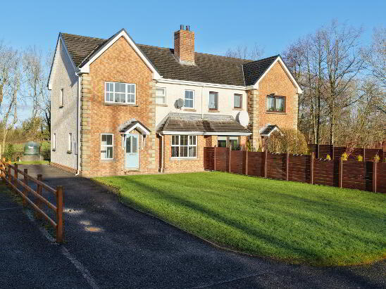 Photo 1 of 48 Shannon Grove, Carrick-On-Shannon