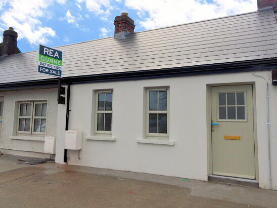 Photo 1 of 62 Seatown, Dundalk