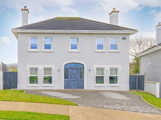 Photo 1 of 28 Hillcrest Manor, Newport