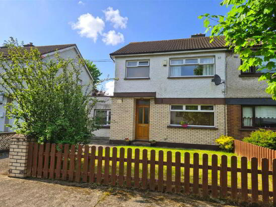 Photo 1 of 50 Auburn Heights, Retreat, Athlone
