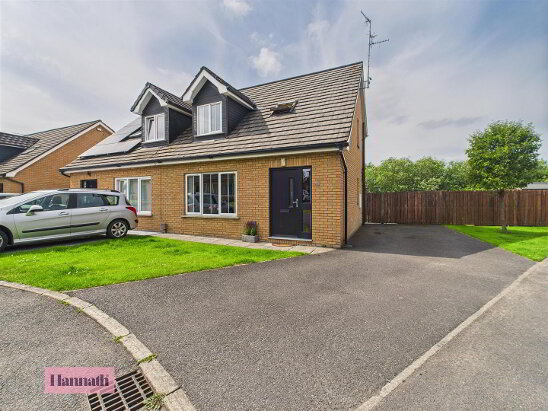 Photo 1 of 12 Balteagh Avenue, Craigavon