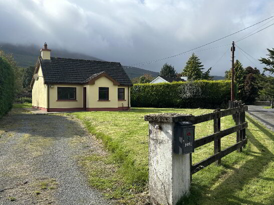 Photo 1 of Mountanglesby, Clogheen