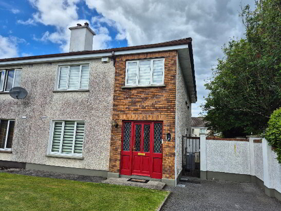Photo 1 of 39 Oakdale, Baylough, Athlone
