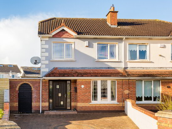 Photo 1 of 13 Earlsfort Court, Lucan, Dublin