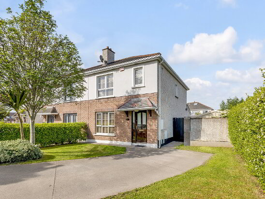 Photo 1 of 11 Oldbridge Close, Lucan