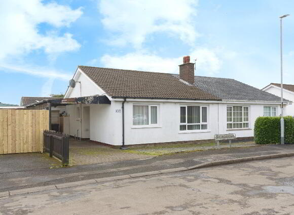 37 The Meadows