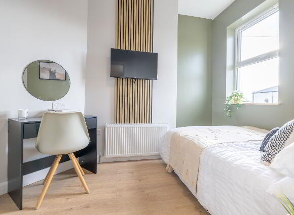 63b Albert Road