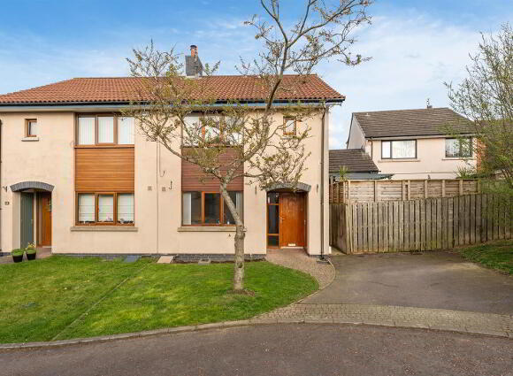 16 Kinwood Grange
