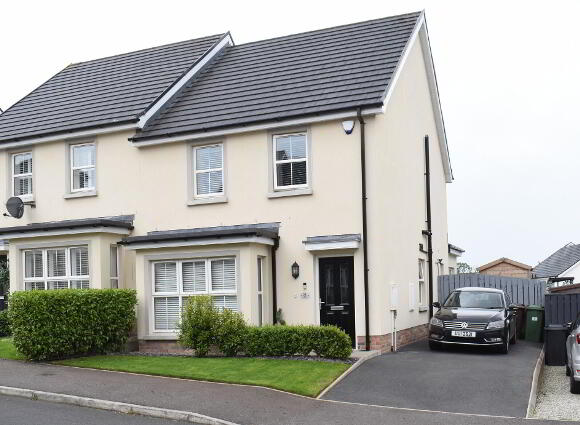 8 Ayrshire Manor