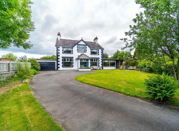 23 Ardmillan Gardens