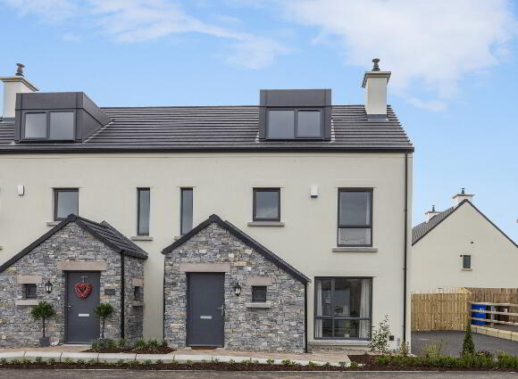 The Mulberry (Previous Phase), Oakwood, Ballygore Road, Antrim photo