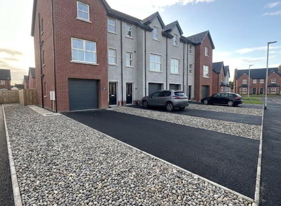 3 Storey Townhouse With Garage, Kiln Court, Lurgan Road, Banbridge photo