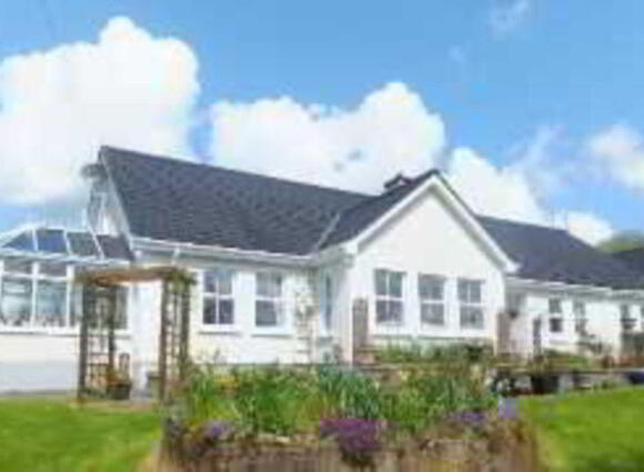 Honeysuckle Lodge