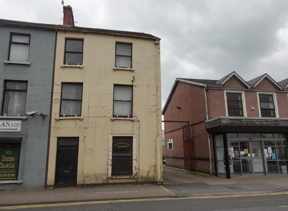 38 Railway Street