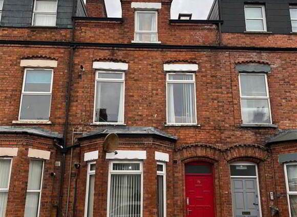 Flat 1, 75 Wellesley Avenue