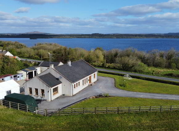 438 Loughshore Road