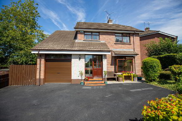 Photo 1 of 5 Manderley Rise, Portadown, Craigavon