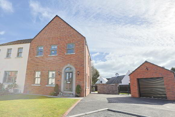 Photo 1 of 50 Blackthorn Manor, Bleary, Craigavon