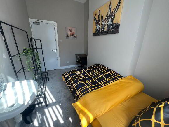 Photo 1 of University Street, Room 2, All Bills Included, Belfast