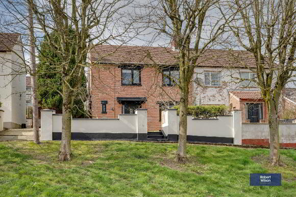 Photo 1 of 2 Fairview Park, Dromore