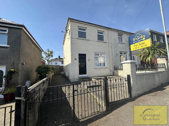 Photo 1 of 18 Silverstream Gardens, Ballysillan, Belfast