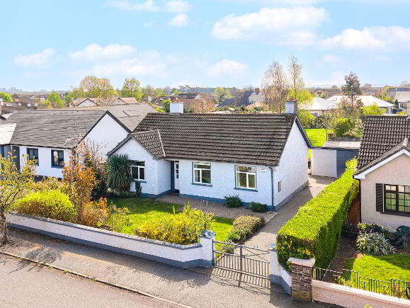 Photo 1 of 17 Larkfield, Rathnapish, Carlow