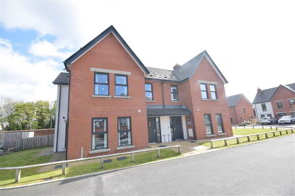 Photo 1 of 31 Evesham Lane, Bangor
