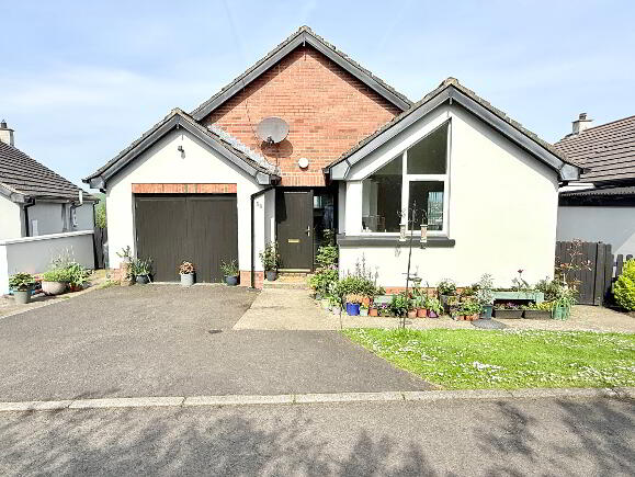 Photo 1 of 18 Woodside Heights, Waterside, Derry