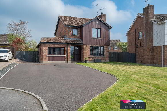 Photo 1 of 4 Waringfield Close, Moira