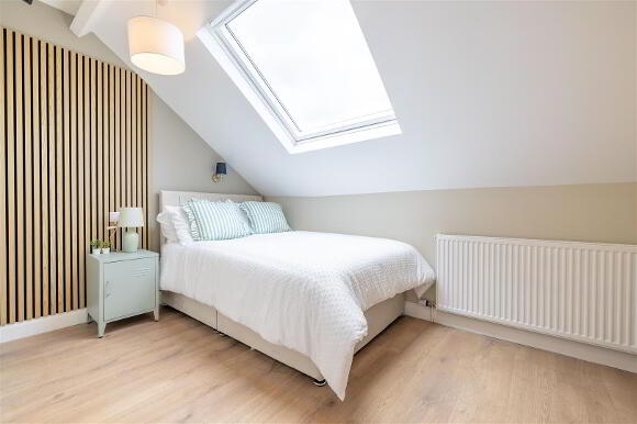 Bedroom 5.jpg