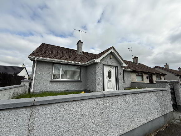 Photo 1 of 54 Spelga Park, Hilltown