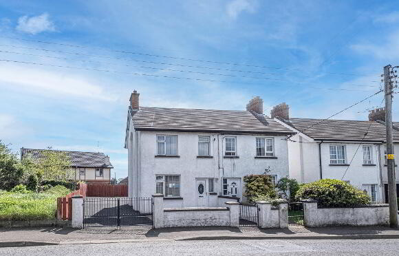 Photo 1 of 38 Glen Road, Maghera