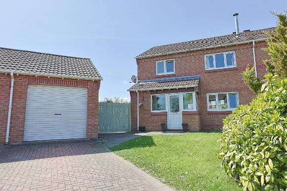 Photo 1 of 15 Clendinning Drive, Portadown, Craigavon