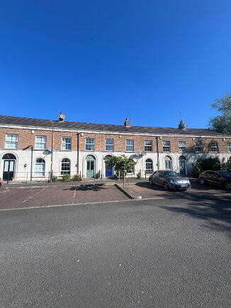 Photo 1 of 11 Glebe Crescent, Moira