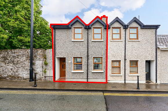 Photo 1 of 22 St Loman Street, Trim