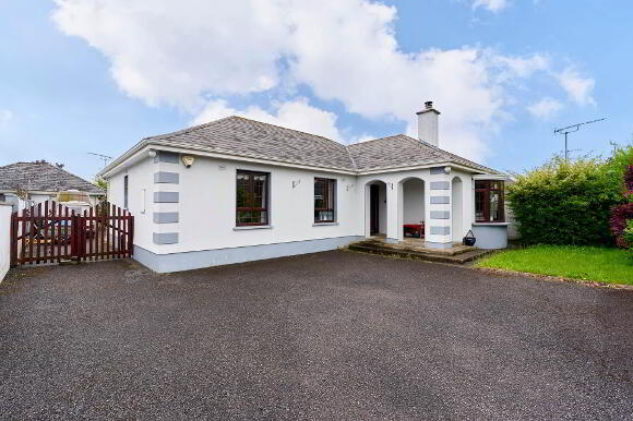 Photo 1 of 39 Athlumney Village, Navan