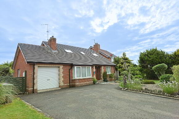 Photo 1 of 17 Mandeville Manor, Portadown, Craigavon