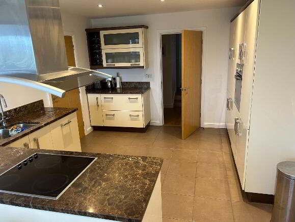 Photo 1 of 1a Millbank Avenue (student Let), Portstewart