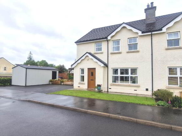Photo 1 of 33 Station Park, Maguiresbridge, Enniskillen